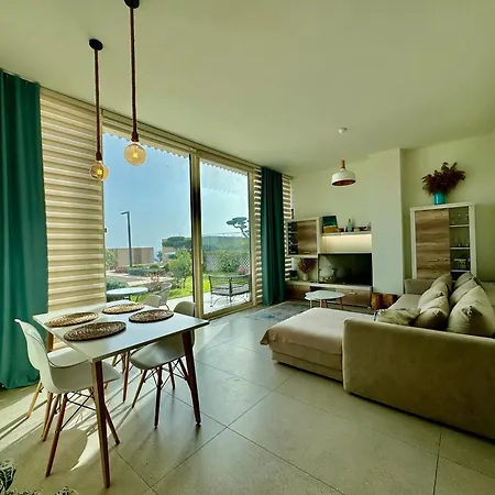 Coast, 148 * Paljasa