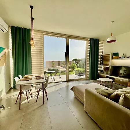 Coast, 148 Holiday home *